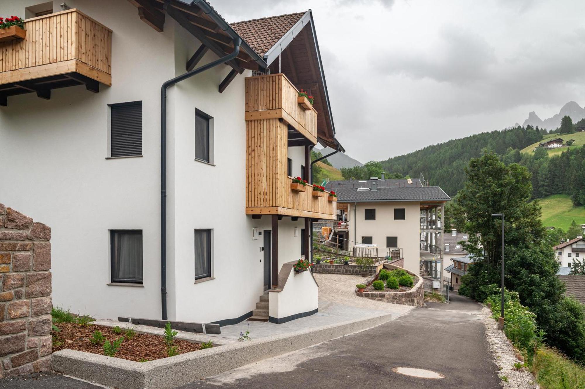 Villa Anna Villnoess San Pietro  Экстерьер фото